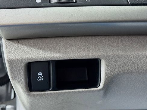 Used 2012 Honda Accord LX image 11