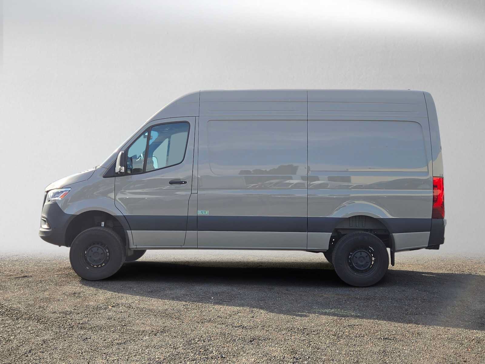 Used 2026 Mercedes-Benz Sprinter 2500 image 6