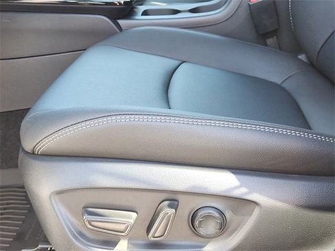 New 2026 Toyota Corolla Cross XLE image 18