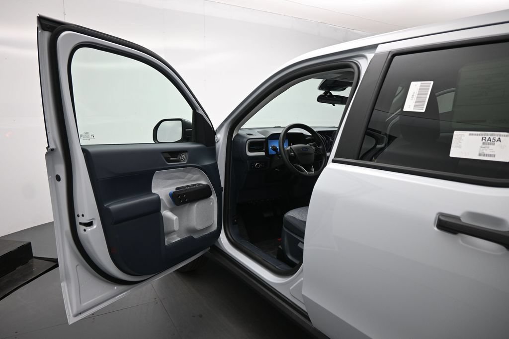 New 2026 Ford Maverick XLT FWD image 8