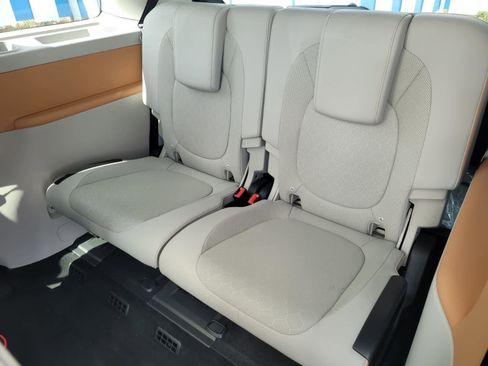 New 2025 Volkswagen ID. Buzz 1st Edition image 5