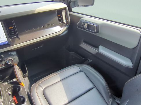 Used 2021 Ford Bronco Badlands AWD/4WD image 14