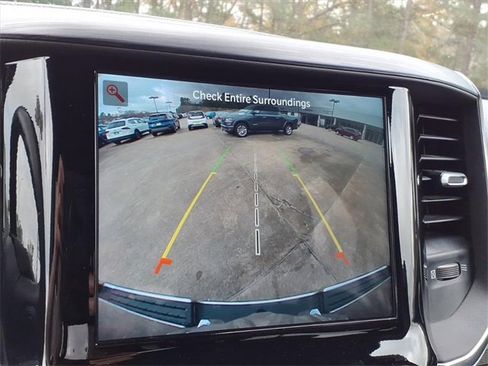 Used 2024 RAM 1500 Laramie image 26