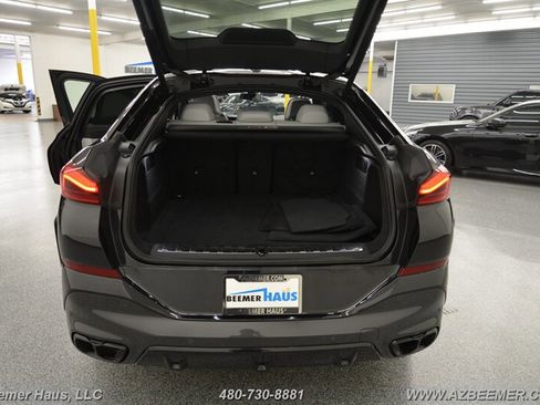 Used 2024 BMW X6 M60i w/ Dynamic Handling Package image 42