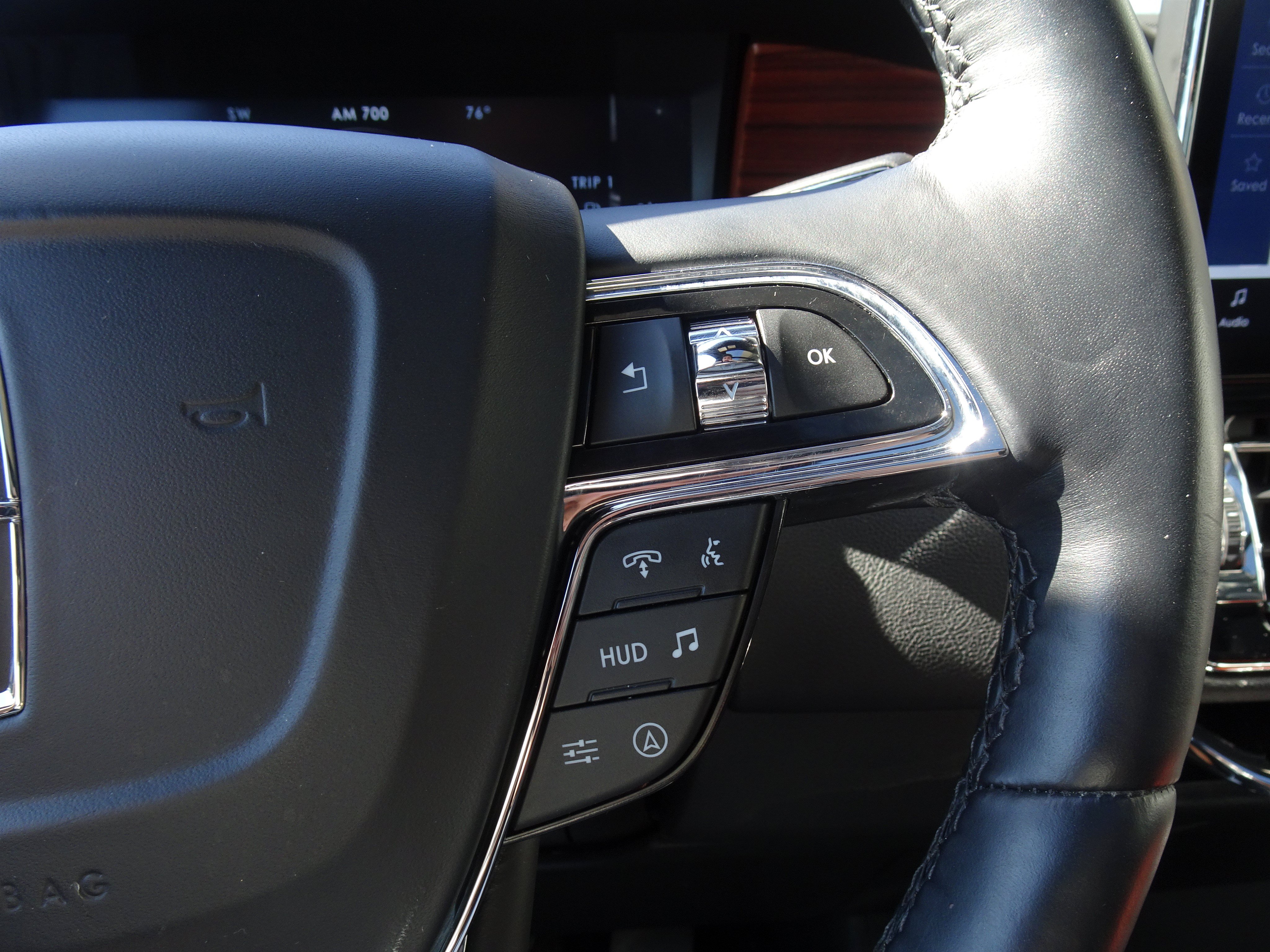 Used 2024 Lincoln Navigator Reserve AWD/4WD image 25