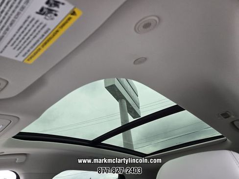 New 2026 Lincoln Nautilus Reserve AWD/4WD image 6