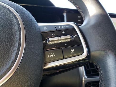 Used 2022 Kia Sorento SX image 24