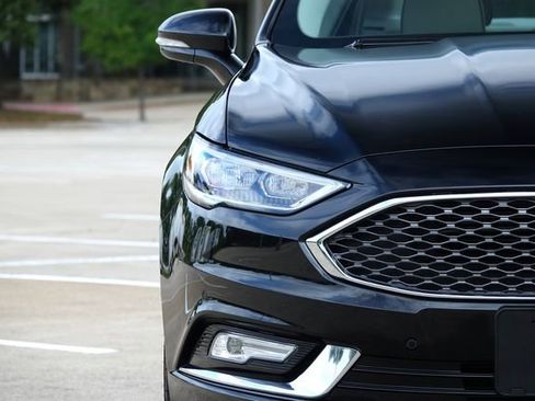 Used 2017 Ford Fusion Platinum image 29