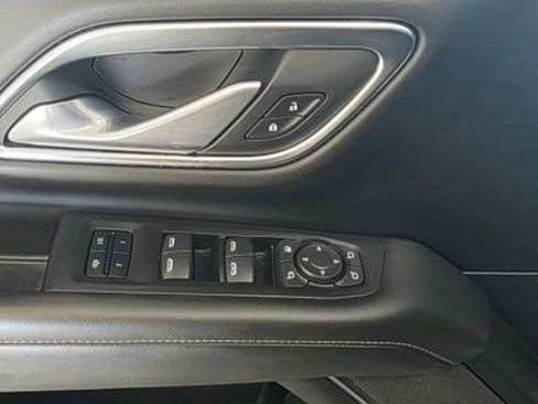 Used 2021 Chevrolet Tahoe LT w/ LT Signature Package image 13