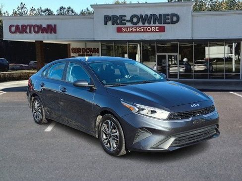 Used 2024 Kia Forte LXS image 1