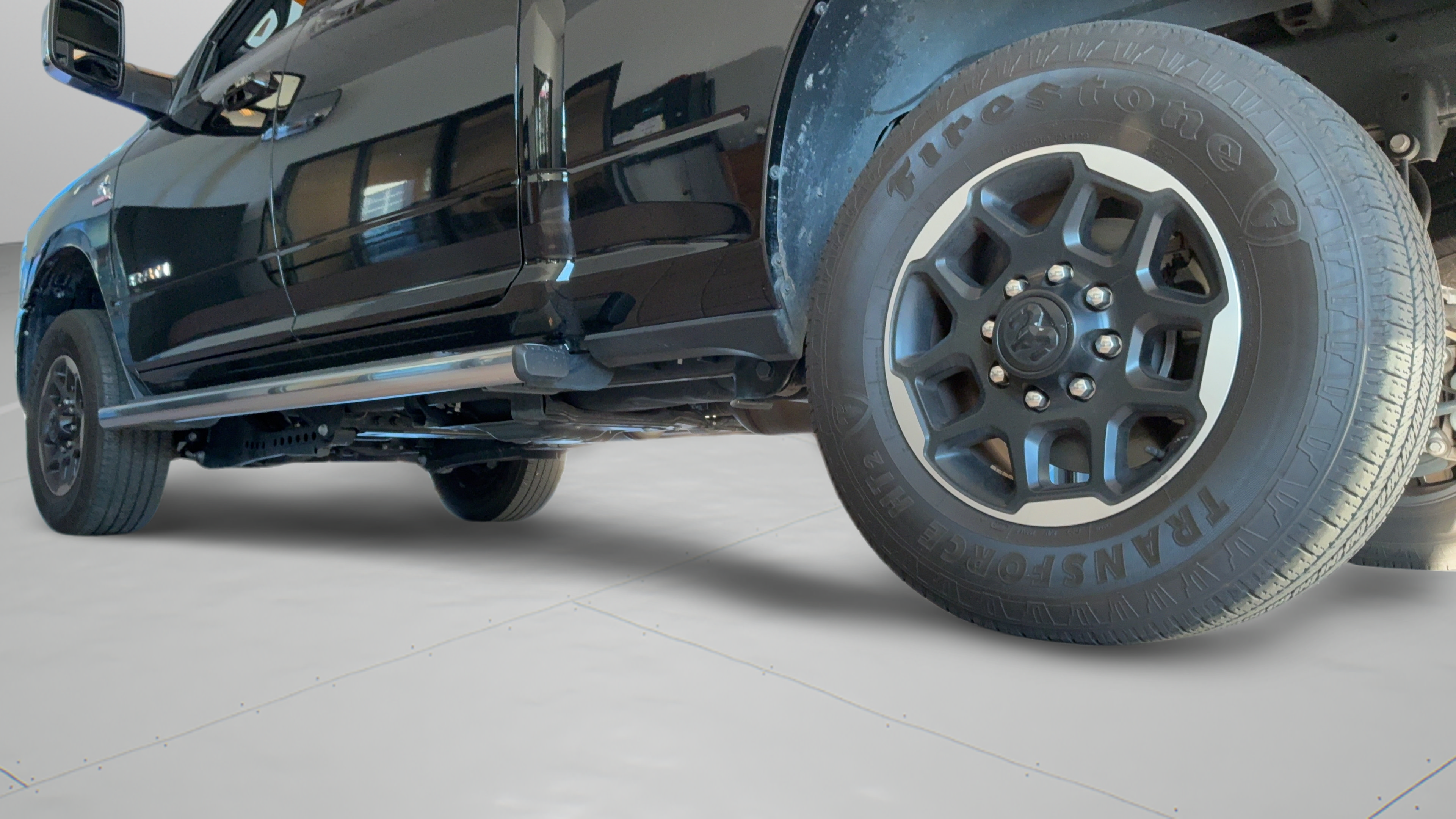 Used 2025 RAM 2500 Laramie AWD/4WD image 51