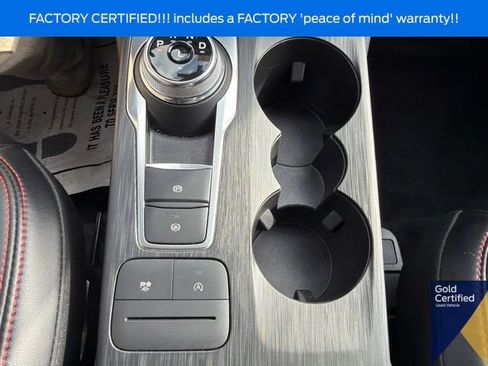 Used 2025 Ford Escape ST-Line Select AWD/4WD image 38