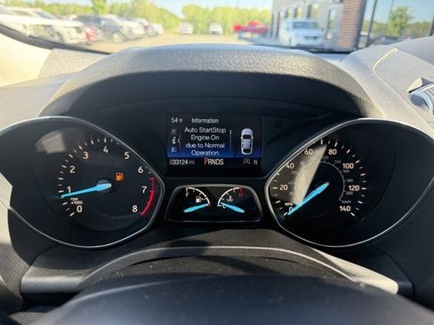 Used 2019 Ford Escape SEL AWD/4WD image 28