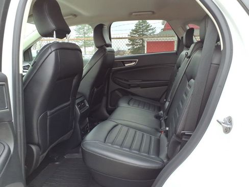 Certified 2023 Ford Edge SEL w/ Convenience Package AWD/4WD image 11