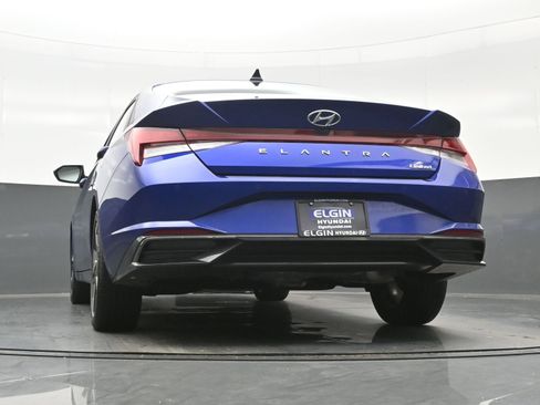 Certified 2023 Hyundai Elantra Limited image 31
