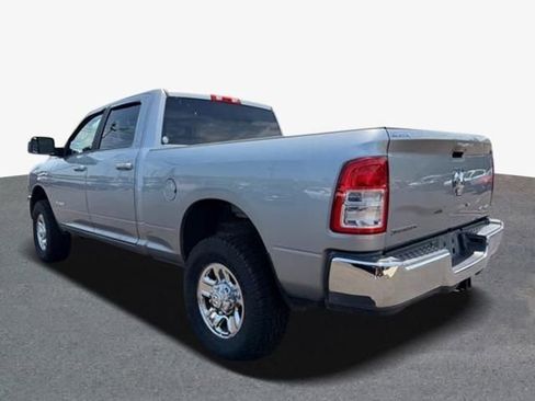 Used 2021 RAM 2500 Big Horn AWD/4WD image 2