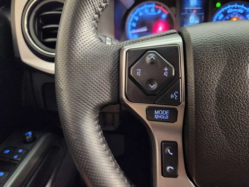 Used 2021 Toyota Tacoma SR5 RWD image 26