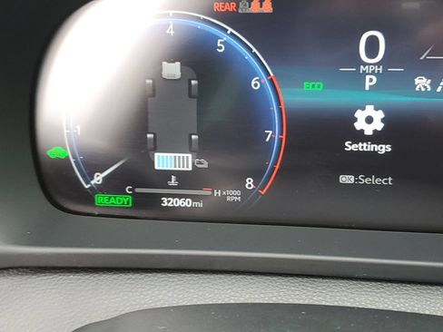 Certified 2023 Toyota Crown w/ Advanced Technology Package AWD/4WD image 26
