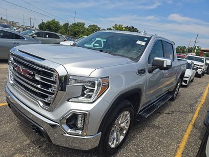 Used 2021 GMC Sierra 1500 SLT w/ SLT Premium Plus Package