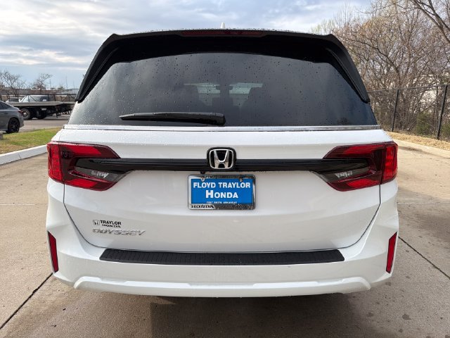 New 2026 Honda Odyssey EX-L image 4