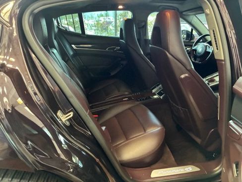 Used 2012 Porsche Panamera 4S image 38