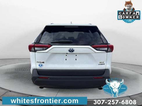 Used 2024 Toyota RAV4 XLE AWD/4WD image 6