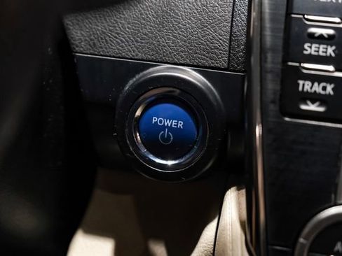 Used 2012 Toyota Camry LE FWD image 23