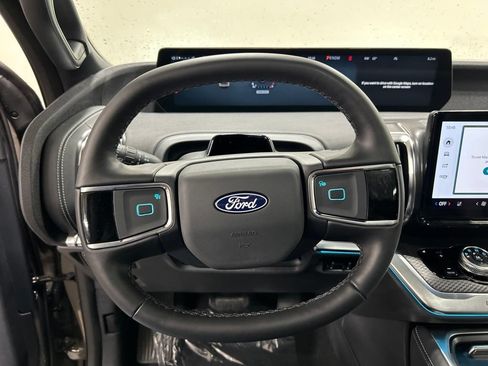 New 2027 Ford Expedition Max Platinum w/ Stealth Performance Package AWD/4WD image 13