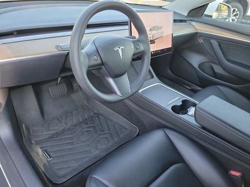 Used 2023 Tesla Model 3 Standard Range RWD image 6