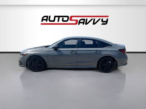 Used 2025 Honda Civic Sport image 4