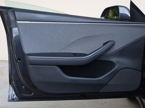 Used 2024 Tesla Model 3 Long Range RWD image 12