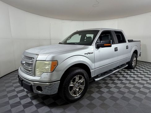 Used 2014 Ford F150 XLT w/ Equipment Group 302A Luxury RWD image 2