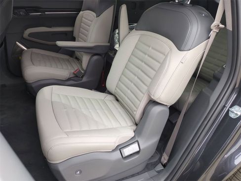 New 2026 Kia EV9 Land image 25