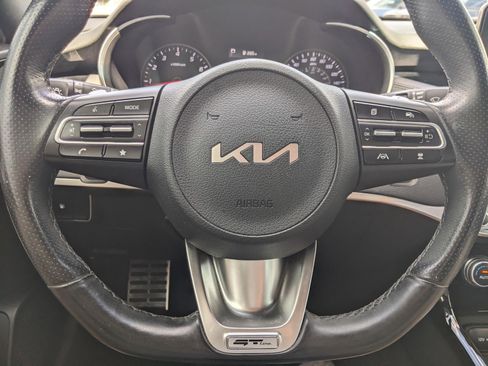 Certified 2023 Kia Stinger GT-Line image 22