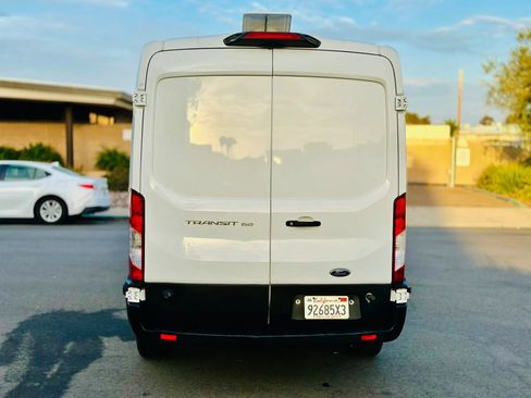 Used 2019 Ford Transit 150 148 Medium Roof RWD image 4