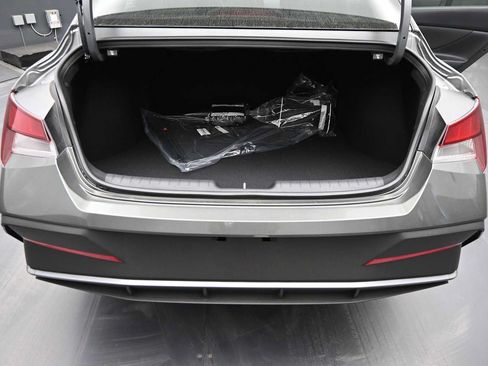 New 2026 Hyundai Elantra Sport FWD image 14