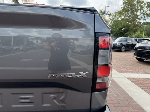 Used 2022 Nissan Frontier Pro-X RWD image 39