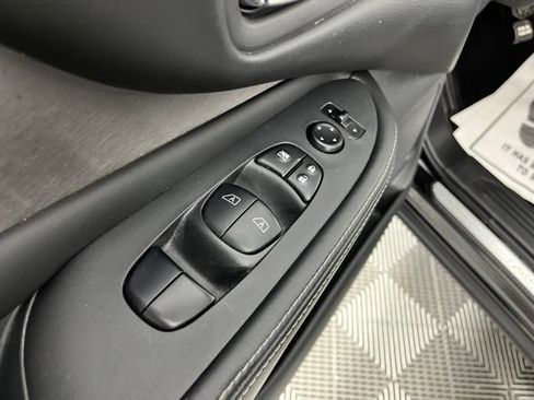 Used 2019 Nissan Murano SV w/ Cargo Package FWD image 32