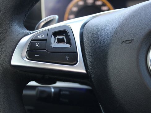 Used 2018 Mercedes-Benz E 63 AMG S image 32