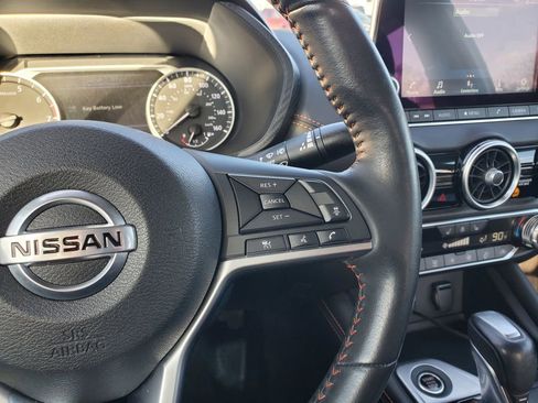 Used 2023 Nissan Sentra SR w/ SR Premium Package image 23