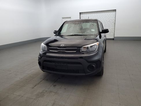 Used 2018 Kia Soul FWD image 15