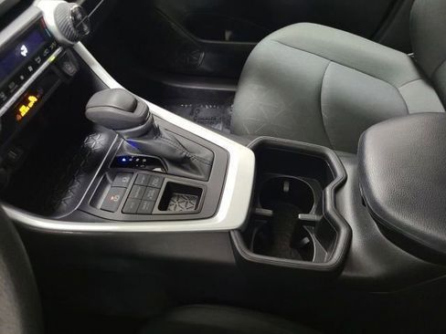 Certified 2024 Toyota RAV4 XLE AWD/4WD image 28