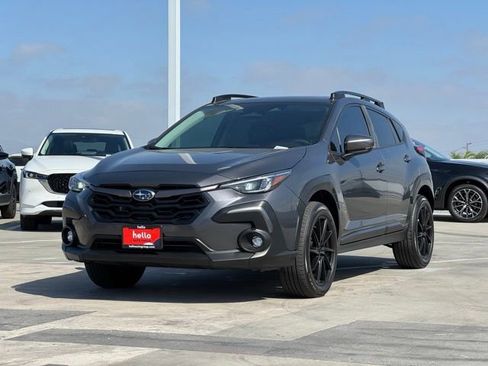 Used 2024 Subaru Crosstrek 2.5i Limited w/ Crosstrek Mirror Package AWD/4WD image 6