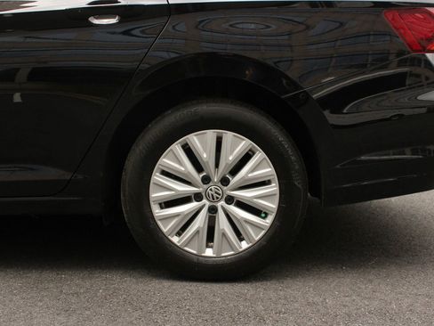Used 2019 Volkswagen Jetta SE FWD image 10