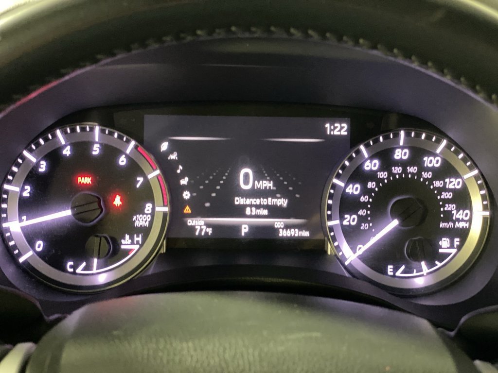 Used 2023 Toyota Highlander LE FWD image 17