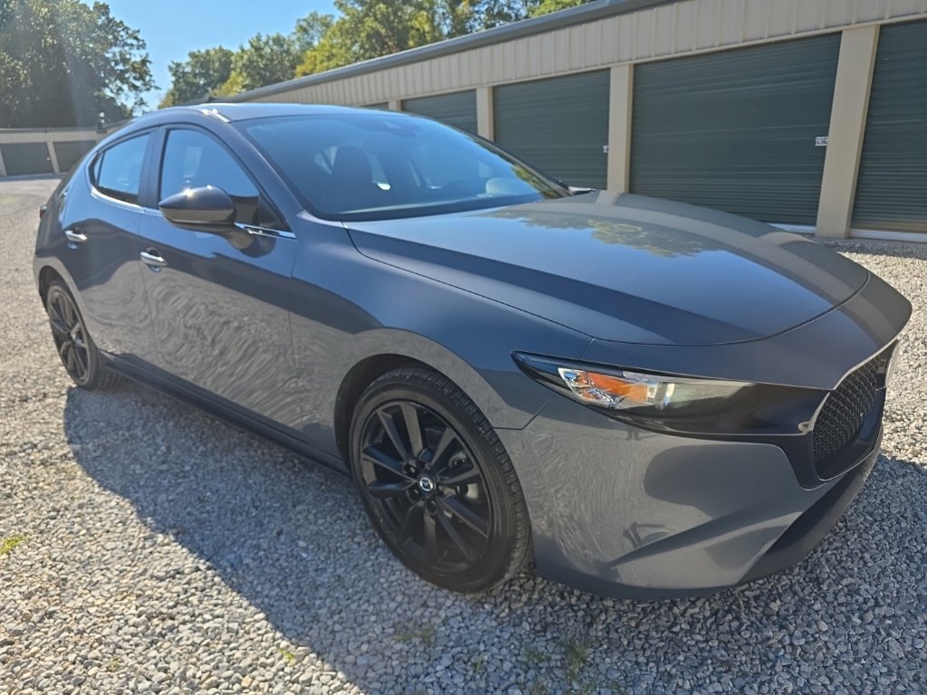 Used 2023 MAZDA MAZDA3 s FWD image 10
