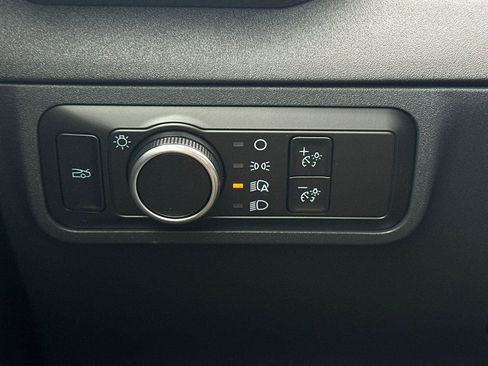 New 2025 Ford Mustang Coupe image 21