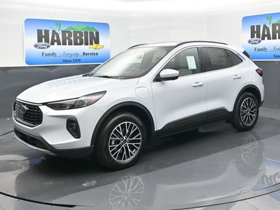 New 2025 Ford Escape SE w/ PHEV Premium Package