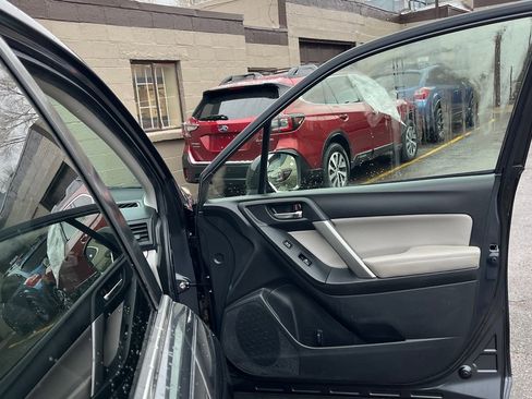 Used 2015 Subaru Forester 2.5i Limited w/ Popular Package #2 image 11