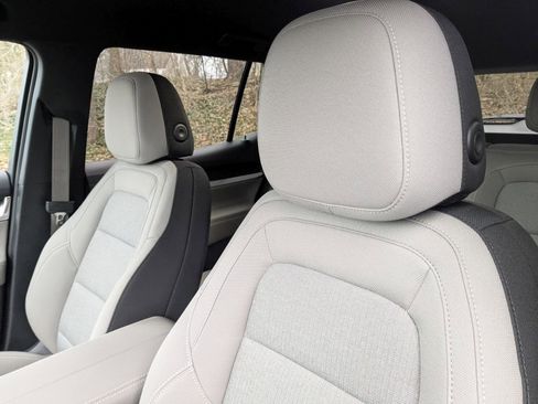 New 2026 GMC Terrain Elevation w/ LPO, Floor Liner Package image 14